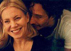 Cecilia Roth and Fito Páez in Privates Lives (2001)