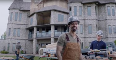 Still od Cesar D' La Torre in Angry Neighbors