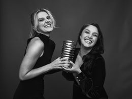 Webby Awards 2022 Official Winner Portrait - Virtual & Remote - Media & Entertainment