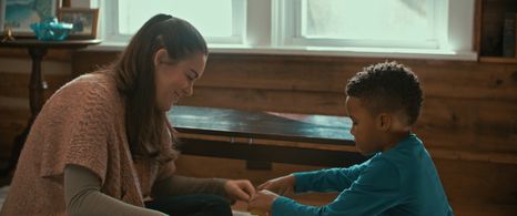 Carter Barley and Alicia Kelley in The Farm (2023)