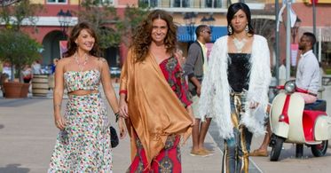 Giovanna Antonelli, Thalita Carauta, and Fabiula Nascimento in S.O.S.: Women to the Sea 2 (2015)