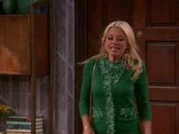 Amanda Detmer in The Exes (2011)