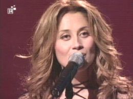 Lara Fabian in From Lara with Love (2000)