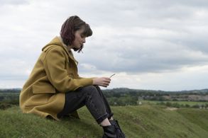 Lola Petticrew in Dating Amber (2020)