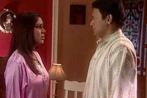Sakshi Tanwar and Kiran Karmarkar in Kahaani Ghar Ghar Kii (2000)