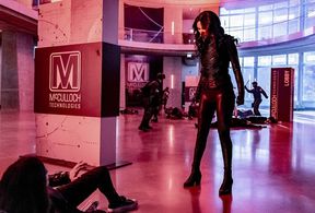 Kayla Compton and Alexa Barajas in The Flash (2014)