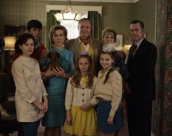 Jim Broadbent, Matthew Beard, Elaine Cassidy, Sarah Lancashire, and Juliet Stevenson in When Did You Last See Your Fathe