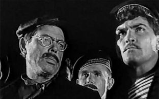 Stepan Krylov and Les Serdyuk in Gibel eskadry (1966)
