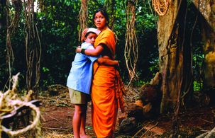 Narayani Shastri and Saksham Kulkarni in Pak Pak Pakaak (2005)