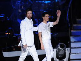 David Cook and David Archuleta in American Idol (2002)