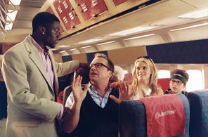 Tom Arnold, Kevin Hart, Missi Pyle, and Ryan Pinkston in Soul Plane (2004)