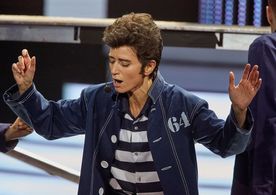 Adéla Gondíková in Tvoje tvár má známý hlas (2016)