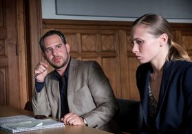 Moritz Bleibtreu and Alina Levshin in Shades of Guilt (2015)