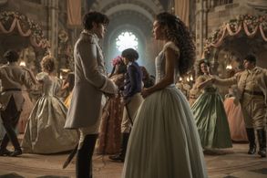 Jamie Flatters, Sofia Wylie, and Chinenye Ezeudu in The School for Good and Evil (2022)