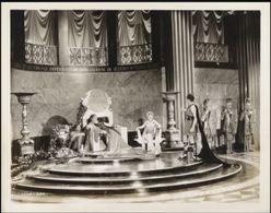 Claudette Colbert, Charles Laughton, True Boardman, and Fredric March in The Sign of the Cross (1932)