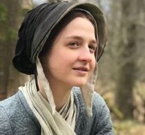Caitlin O'Ryan in Outlander (2014)