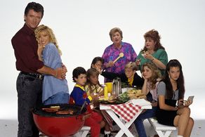 Patrick Duffy, Suzanne Somers, Christine Lakin, Patrika Darbo, Josh Byrne, Brandon Call, Christopher Castile, Staci Kean