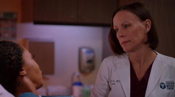 CHICAGO MED - Episode 215