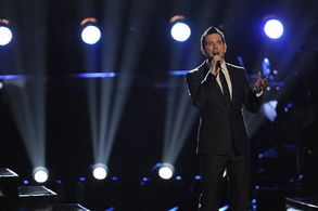 Chris Mann in The Voice (2011)