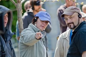 Grizz with Amanda Tapping on the set of 