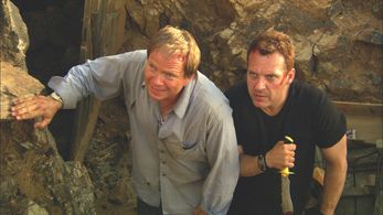 Leo Grillo and Tom Sizemore in Zyzzyx Road