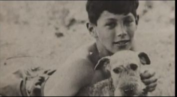 John E. Mack in Enlevés (2004)