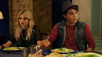 Valentina Zenere and Esteban Velásquez in Soy Luna (2016)