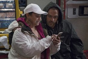 Debbie Allen and Jesse Williams in Grey's Anatomy (2005)