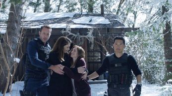 Still of Alex O'Laughlin, Claire Forlani, Ashleigh Domangue, and Daniel Dae Kim in Hawaii Five-0 (2010)