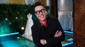 Gok Wan in Say Yes to the Dress: Poland (2022)