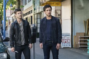 Parker Young and Rob Heaps in Imposters (2017)