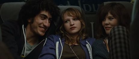Christa Théret, Lou Lesage, and Louis Sommer in LOL (Laughing Out Loud) (2008)