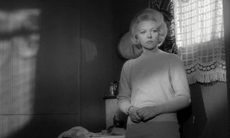 Christine Fabréga in Le Deuxième Souffle (1966)