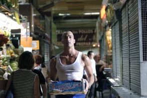 Pablo Puyol in 20 Centimeters (2005)