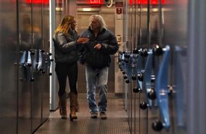 Lara Logan and Norman Seeff in CBS 60 Minutes (2010)