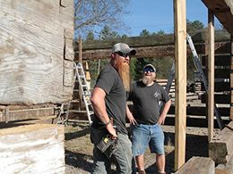 Tim Rose and Alex Webb in Barnwood Builders (2013)