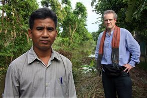 Rob Lemkin and Thet Sambath in Enemies of the People (2009)