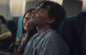 Still of Daniel Hayde in Flight 422
