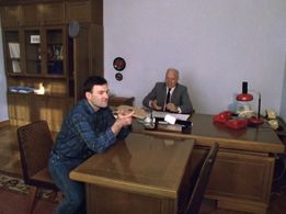 Vladimir Litvinov and Aleksandr Potapov in Zoloto partii (1993)