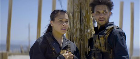 Quaid Willis and Jasmine Williams in Scorched Sea (2020)