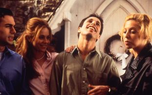 Alexis Arquette, Maddie Corman, Marianne Hagan, and Christian Maelen in I Think I Do (1997)