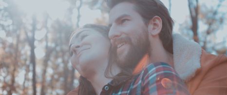 Alicia Kelley and Austin Chunn in The Farm (2023)