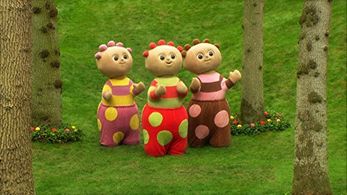 Andy Wareham, Holly Denoon, Elisa Laghi, and Isaac Blake in In the Night Garden... (2007)