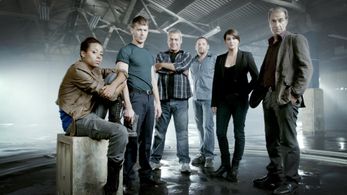 Shmil Ben Ari, Sasson Gabay, Ofer Shechter, Yael Sharoni, Gal Toren, and Ester Rada in Special Ops (2012)