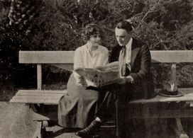 Neva Gerber in Getting in Wrong (1916)