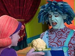 Lisa Lennox and Chad McNamara in The Doodlebops (2004)