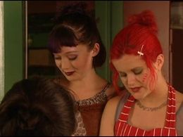 Antonia Prebble and Victoria Spence in The Tribe (1999)