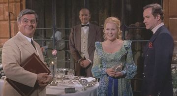 Jack Lemmon, Juliet Mills, Guidarino Guidi, and Luigi Scavran in Avanti! (1972)