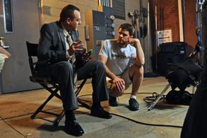 Paul Fleschner and Tom Sizemore on the set of 