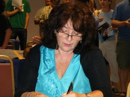 Elaine Victoria Grey